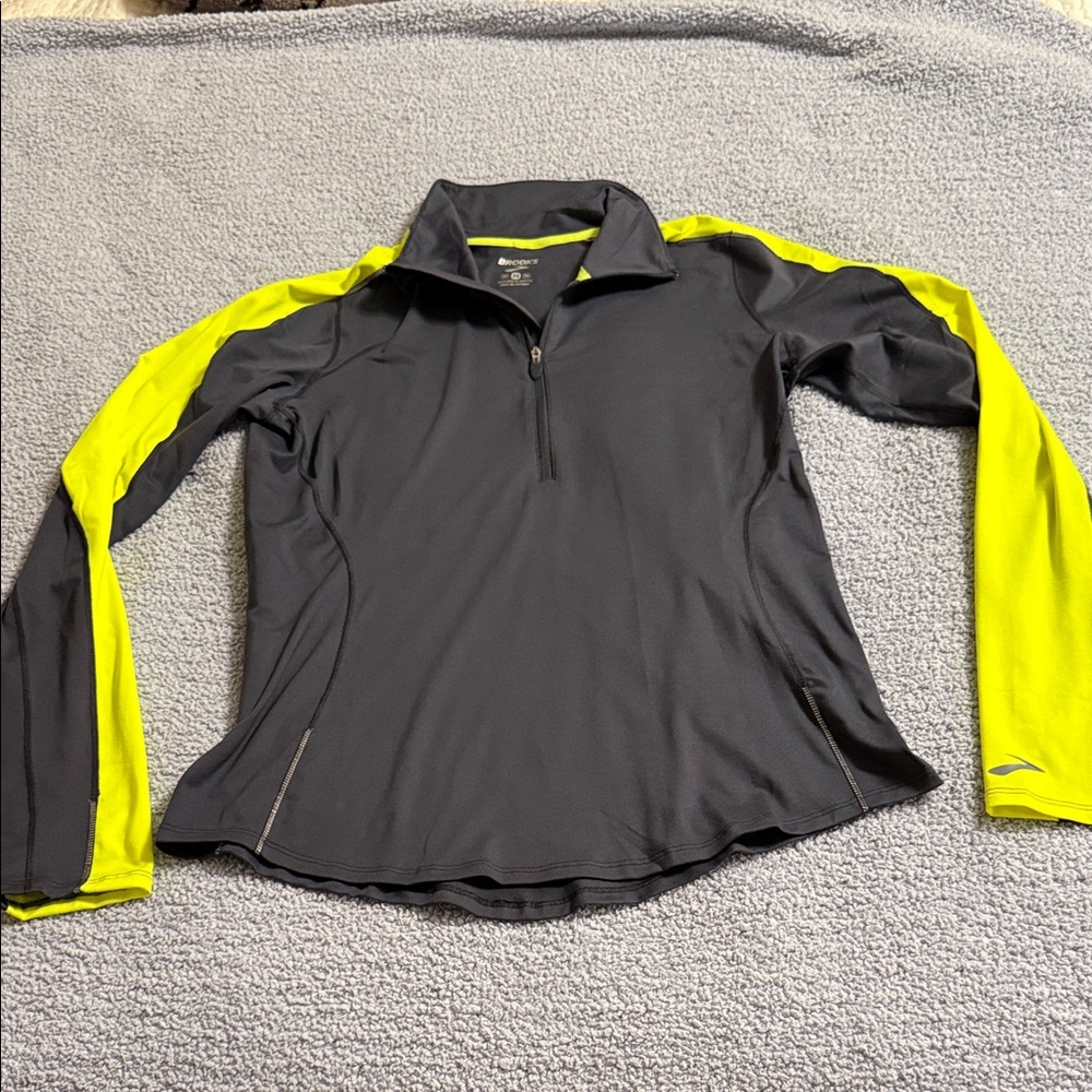 Brooks Black & Neon Yellow Long-Sleeve Quarter Zip